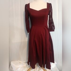 Beautiful burgundy dress size 4